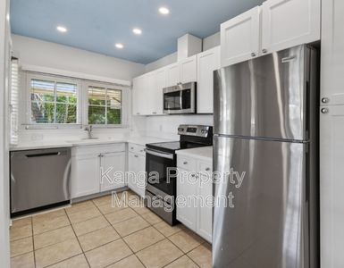 208 S K St, Lake Worth, FL, 33460