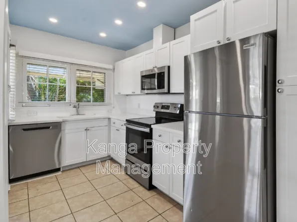 208 S K St, Lake Worth, FL