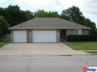 2902 Rahn Blvd, Bellevue, NE 68123