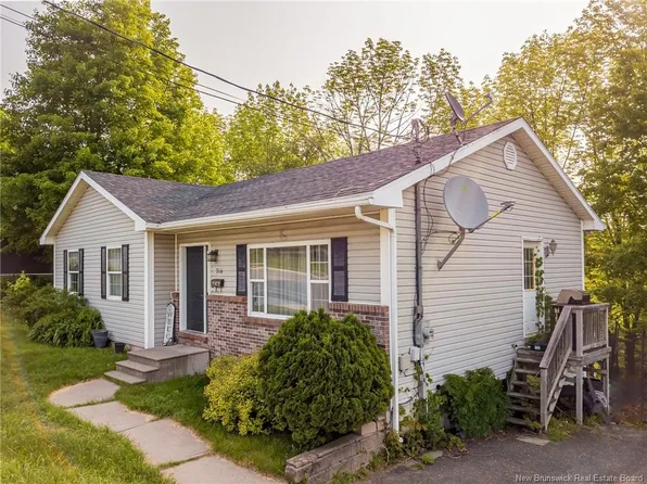 316 Milltown Blvd, Saint Stephen, NB E3L 1J2
