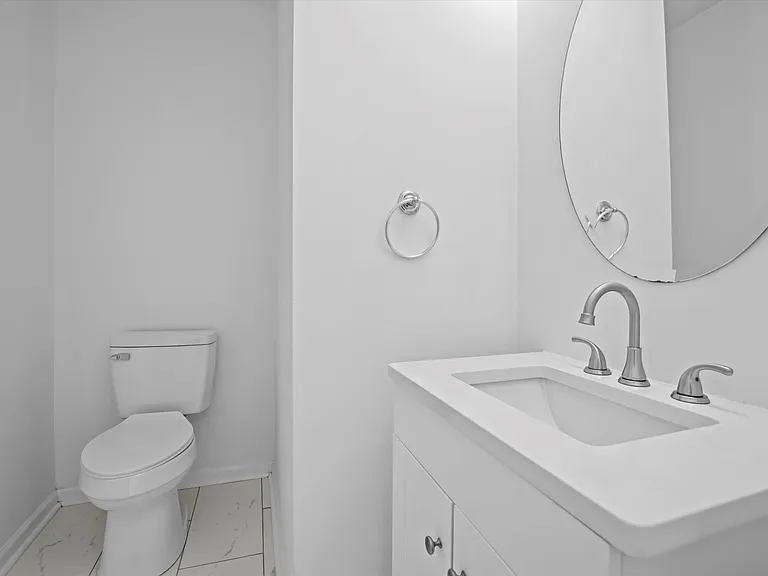 2252 Vision Dr — Photo 16