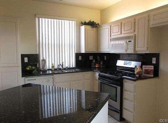 3rd image of 7972 E Monte Carlo Ave