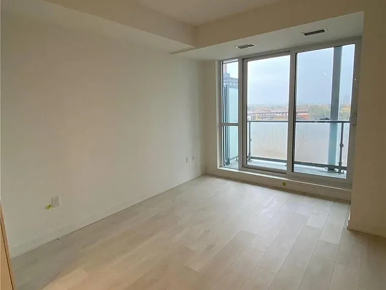34 Tubman Ave #907 — Photo 3