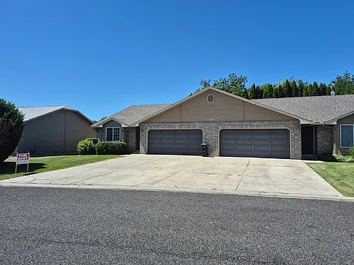 1228 Westbrook Loop #A Photo 1