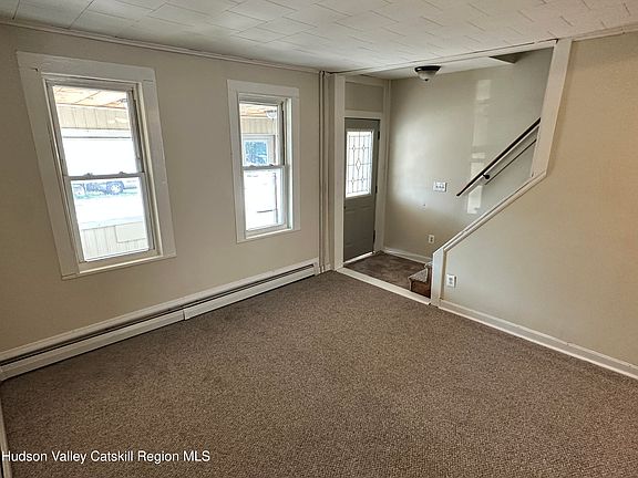 3rd image of 9 Prospect Street