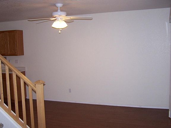 4th image of 17606 N 17th Pl Unit 1064