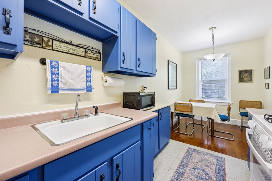 Lockwood Ave 3d-S2907-009.jpg