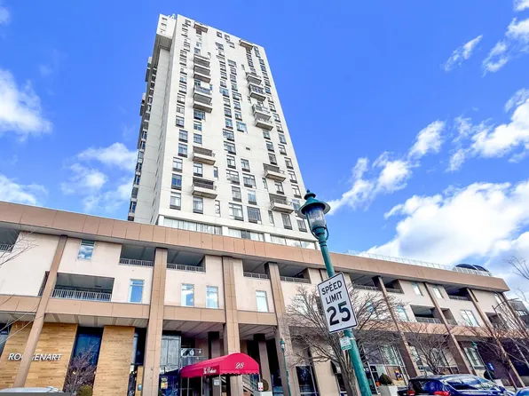 28 Allegheny Ave APT 1402, Towson, MD 21204