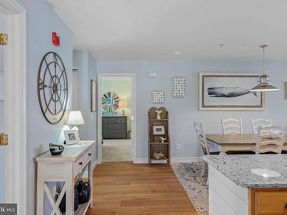 4th image of 17275 King Phillip Way Unit 7