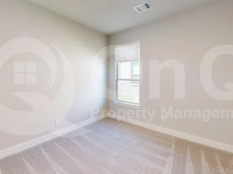 324 Palo Duro St — Photo 16