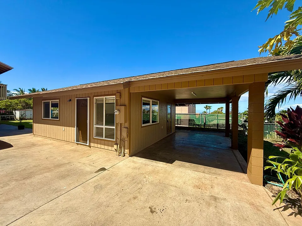 202 Ahaaina Way