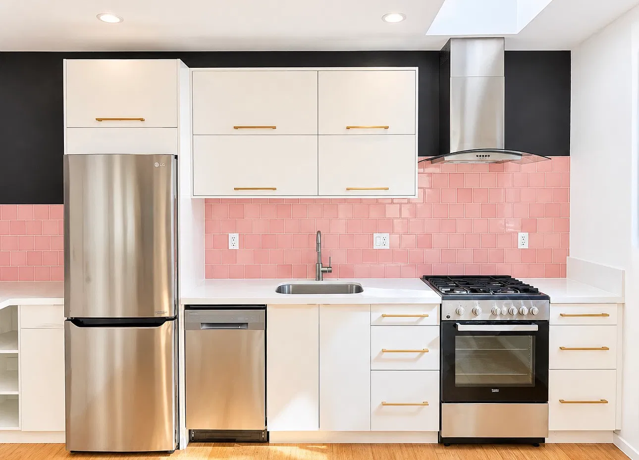1 bed, 650 sqft, $2,795 — Photo 3