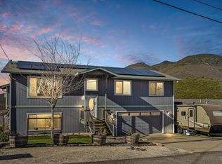 5563 Chinook Dr, Kelseyville, CA 95451
