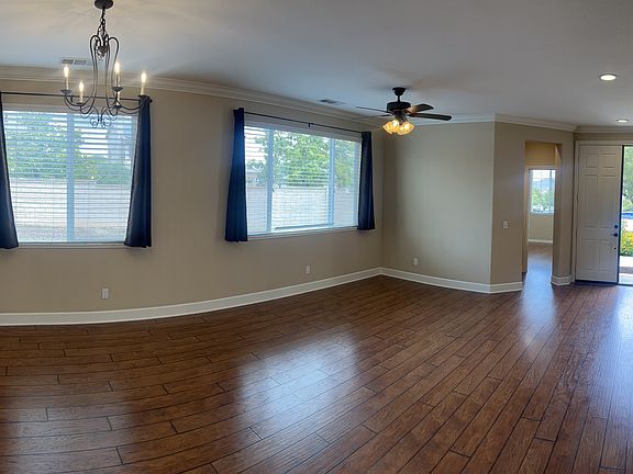 3rd image of 1612 Camino Largo St