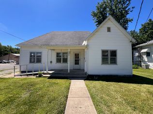 436 E Market St, Warrensburg, MO 64093