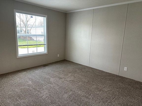 5th image of 1204 Briarwood Dr #320