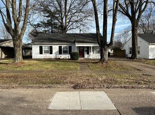 4131 Tremont Rd, Evansville, IN 47710