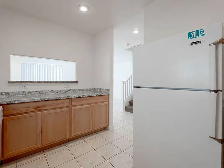 2095 Betty Davis St — Photo 10