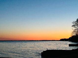 1252 S Dubbert Rd, Pt Clinton, OH 43452