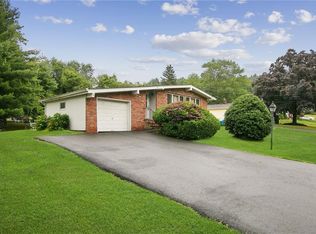 193 Quaspeck Blvd, Valley Cottage, NY 10989