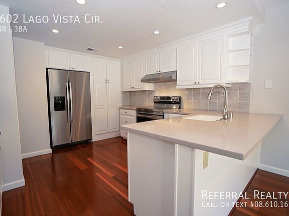 4th image of 4602 Lago Vista Cir