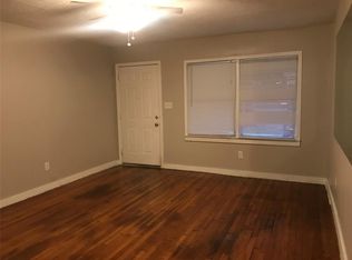 5525 Bataan Rd, Houston, TX 77033