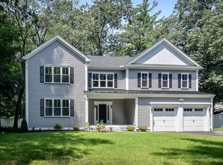 33 Birch Rd, Natick, MA 01760
