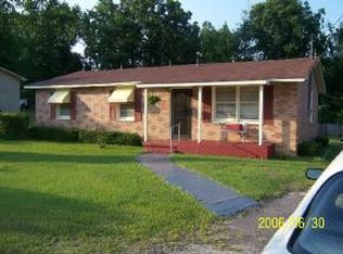 112 Cardinal St, Johnston, SC 29832