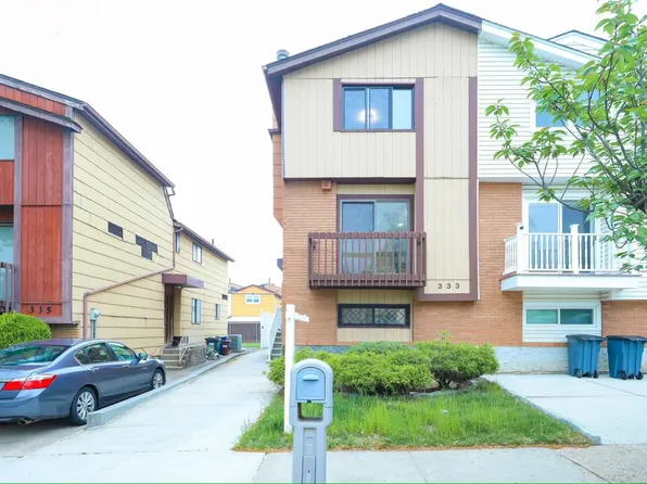 333 Travis Avenue image 1 of 21