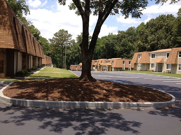 OUTDIDE THE PROPERTY