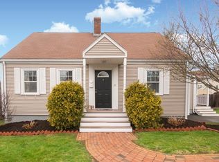 25 1st St, Norwood, MA 02062