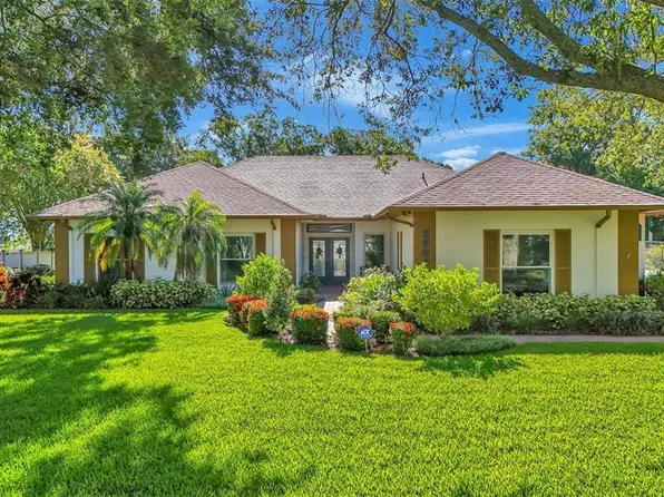 3904 Cheverly Dr E, Lakeland, FL 33813