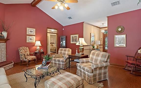 4th image of 7025 Wynntree Dr