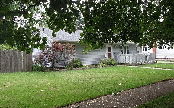 3rd image of 1004 Barthelme Ave