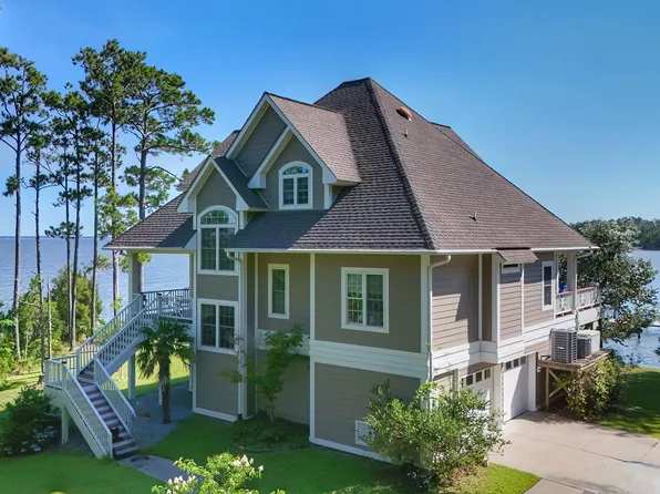166 Orchard Point Road, Oriental, NC 28571