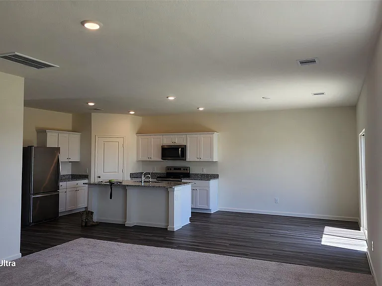 27215 Blue Pool Dr — Photo 9