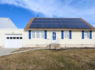 501 N Suffolk Ave, Ventnor, NJ 08406
