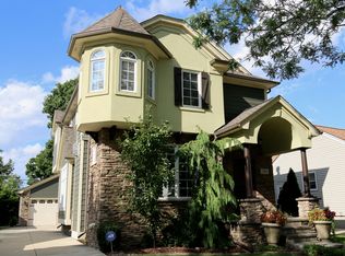 1183 Webster Ave, Birmingham, MI 48009