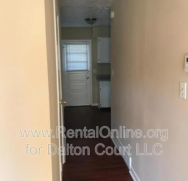1811 Dalton Ct #B — Photo 6