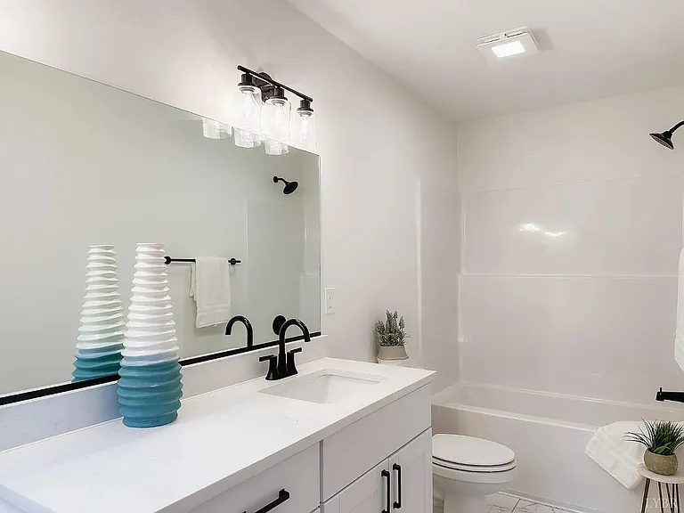 110 Aaron Pl #1-703 — Photo 18