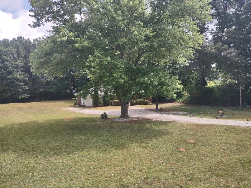 2nd image of 1190 Kirkland Rd