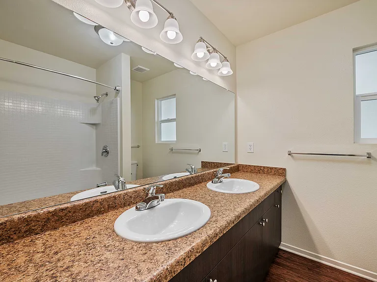 Coral Sea Cove - Military Housing — Photo 7