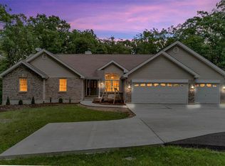 245 Westwood Trl, Foristell, MO 63348