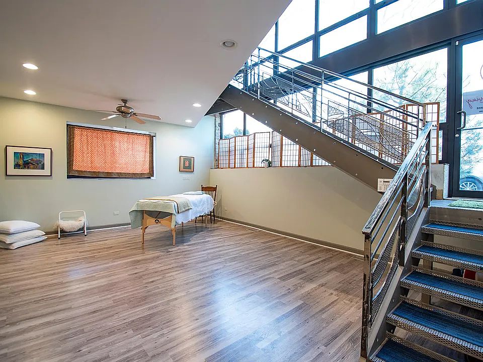1st image of 1128 Florence Ave #1E