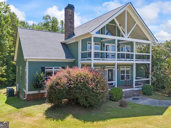1426 Pea Ridge Rd, Cornelia, GA 30531