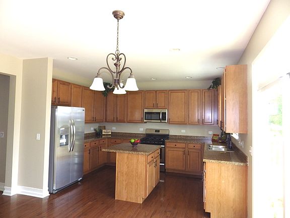 5th image of 2211 Hagaman Ln