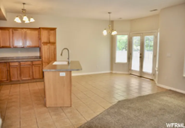 269 E Sunshine Dr #269-8 — Photo 7