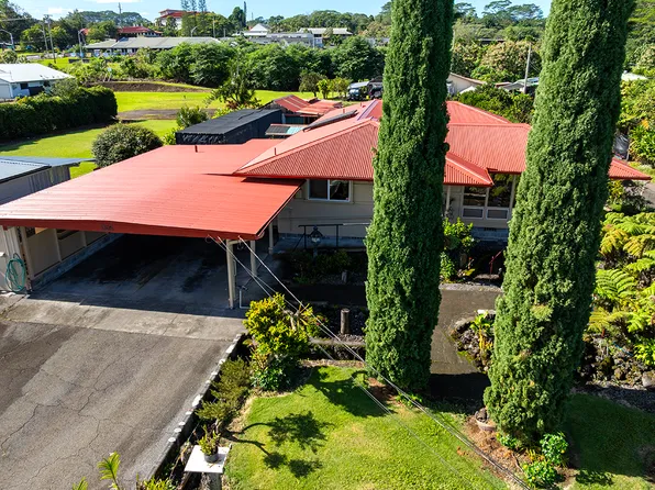 1306 Ululani St, Hilo, HI 96720