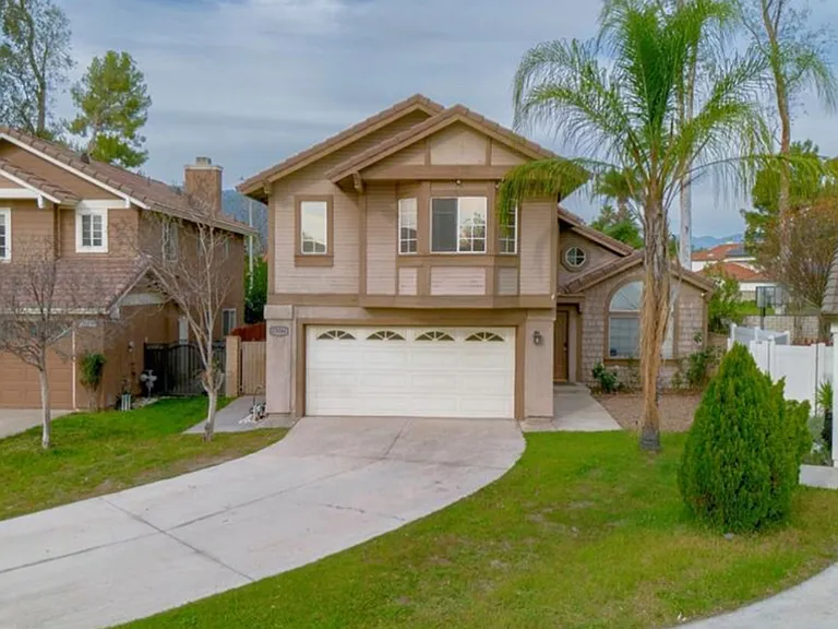 13584 E Sutter Ct — Photo 1