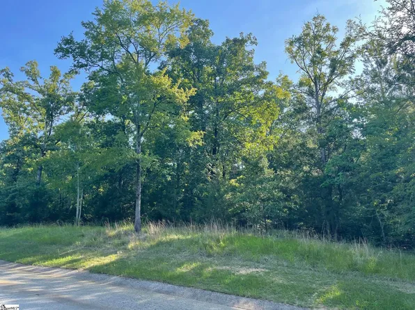 383 Abercrombie Poin, Greenwood, SC 29649